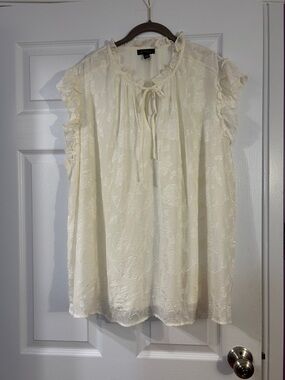 Tamara H 3X Tie-Neck Ruffled Sleeve Blouse in Cream